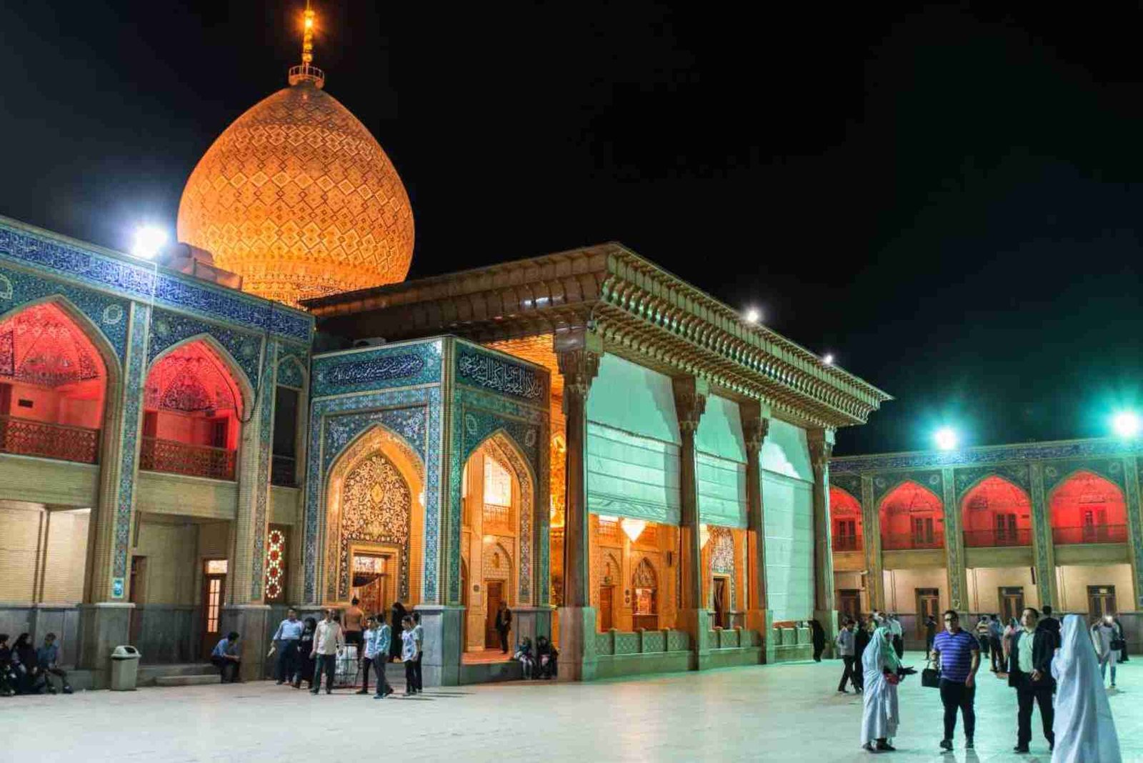 السياحة في شيراز المسافرون العرب