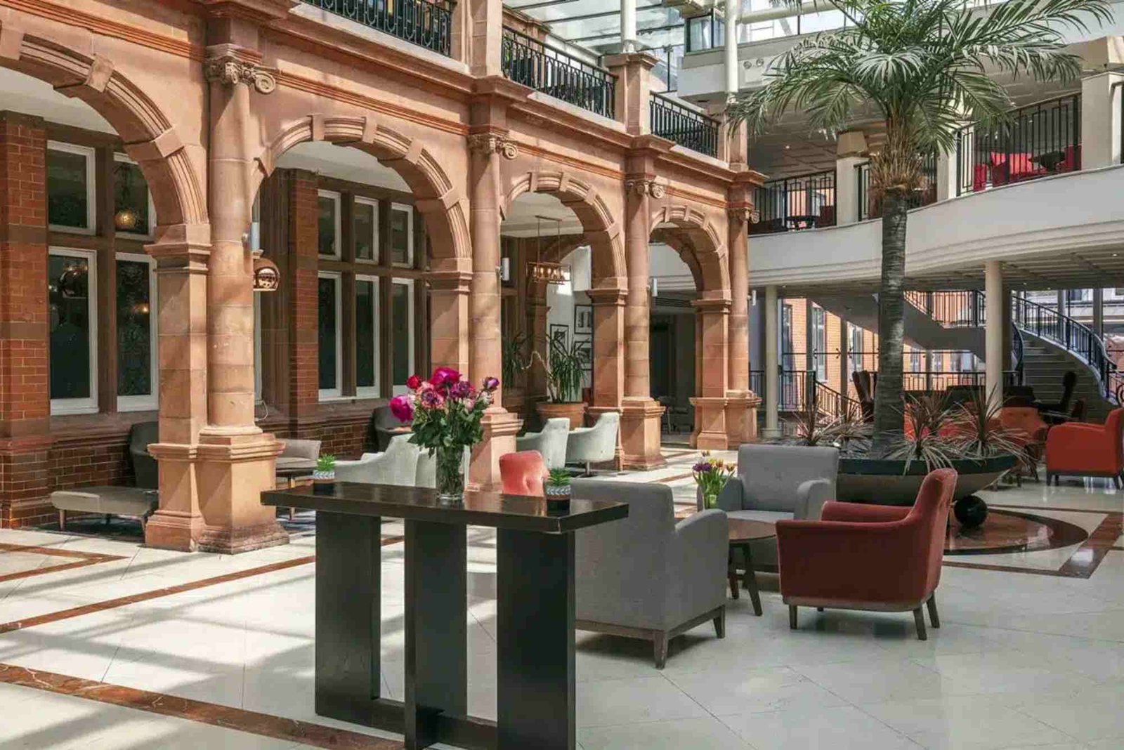 فندق الارض المتميزه مكه